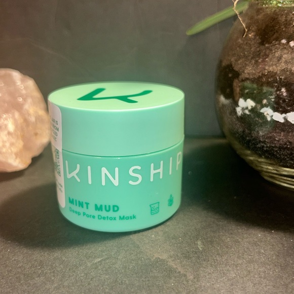 kinship Other - Kinship Mint Mud Mask
